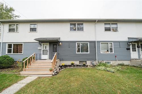 54 Dickson Cr, Winnipeg, MB 