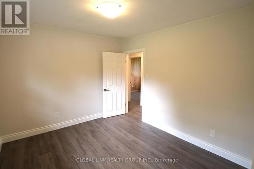 76 Muirhead Crescent, Richmond Hill, ON - Indoor Photo Showing Other Room