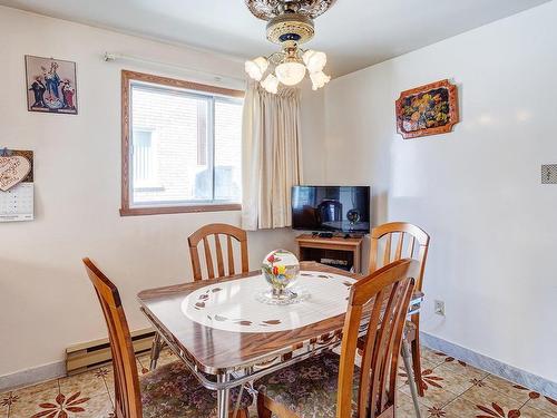 Kitchen - 8450 Av. André-Laurendeau, Montréal (Anjou), QC - Indoor Photo Showing Dining Room