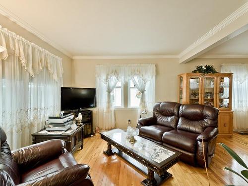 Salon - 13  - 15 Rue Hall, Sherbrooke (Fleurimont), QC - Indoor Photo Showing Living Room