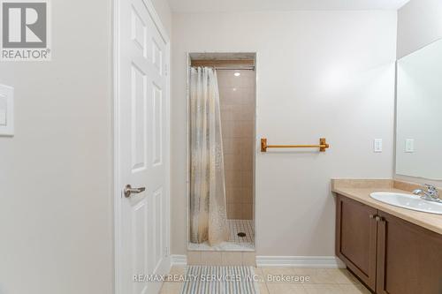 322 Bonnieglen Farm Boulevard, Caledon, ON - Indoor Photo Showing Bathroom