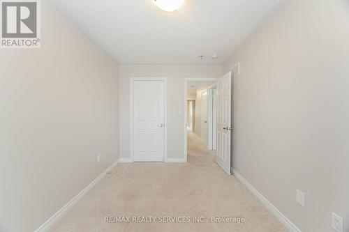 322 Bonnieglen Farm Boulevard, Caledon, ON - Indoor Photo Showing Other Room