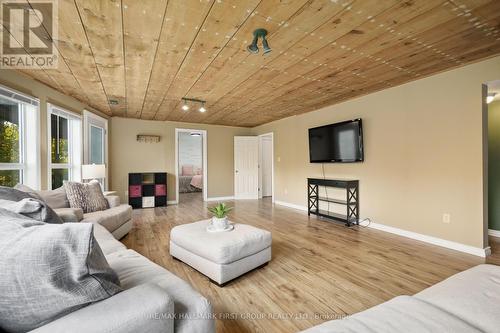 487 Wilson Drive, Alnwick/Haldimand, ON - Indoor Photo Showing Living Room