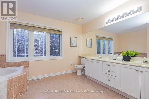 4 William Poole Way, Toronto, ON - Indoor Photo Showing Bathroom