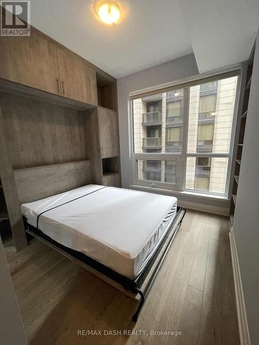 708 - 8 Mercer Street, Toronto, ON - Indoor Photo Showing Bedroom