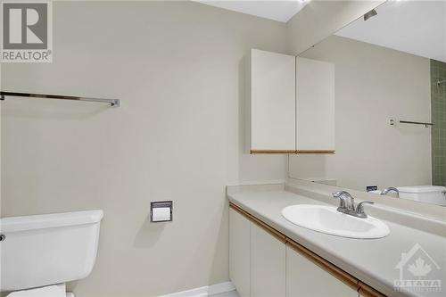 1485 Baseline Road Unit#210, Ottawa, ON - Indoor Photo Showing Bathroom