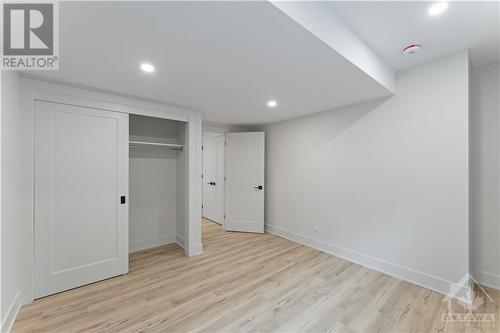 120 Glynn Avenue Unit#B, Ottawa, ON - Indoor Photo Showing Other Room