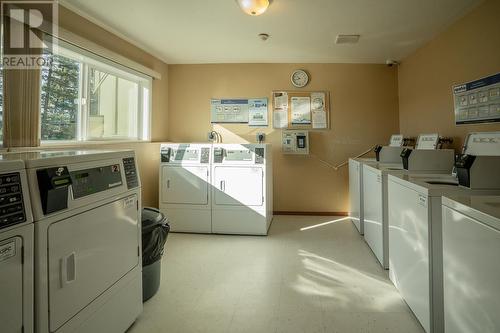 105 282 N Broadway Avenue, Williams Lake, BC - Indoor Photo Showing Laundry Room