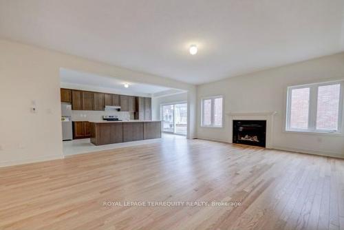 1213 Drinkle Cres, Oshawa, ON - Indoor Photo Showing Living Room With Fireplace