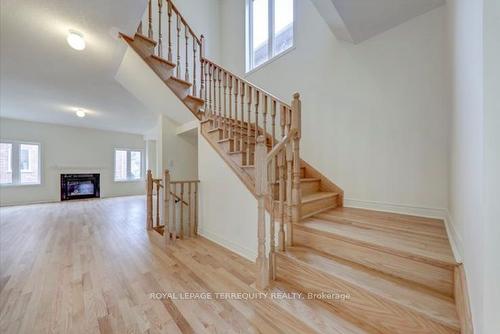 1213 Drinkle Cres, Oshawa, ON - Indoor Photo Showing Other Room With Fireplace