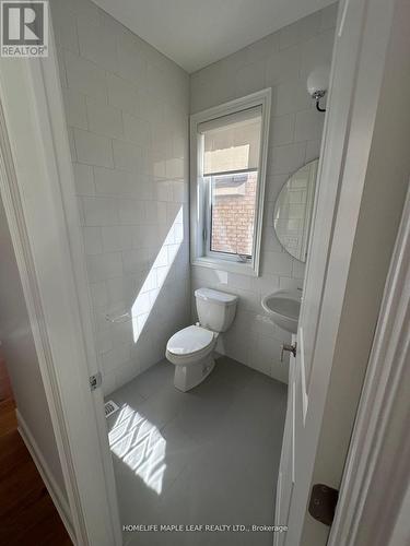 91 Robert Wilson Crescent, Georgina, ON - Indoor Photo Showing Bathroom