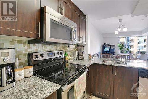 214 - 250 Lett Street, West Centre Town (4204 - West Centre Town), ON - Indoor Photo Showing Kitchen