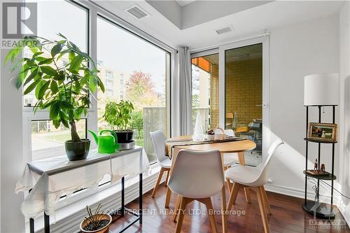 214 - 250 Lett Street, Ottawa, ON - Indoor Photo Showing Dining Room