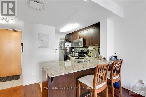 214 - 250 Lett Street, Ottawa, ON - Indoor Photo Showing Kitchen