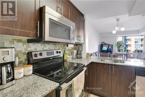 214 - 250 Lett Street, Ottawa, ON - Indoor Photo Showing Kitchen