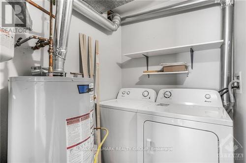 301 - 1005 Laurier Street, Clarence-Rockland, ON - Indoor Photo Showing Laundry Room