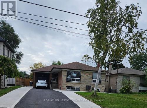 221 Acton Basement Apt Avenue, Toronto, ON - Outdoor With Facade