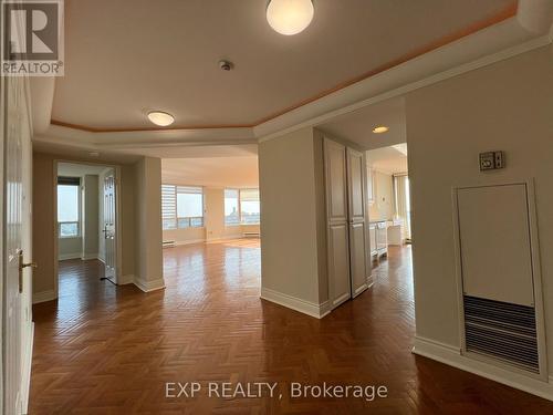 1704 - 10 Torresdale Avenue, Toronto, ON - Indoor Photo Showing Other Room