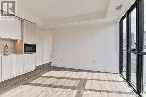 1007 - 123 Portland Street, Toronto, ON - Indoor