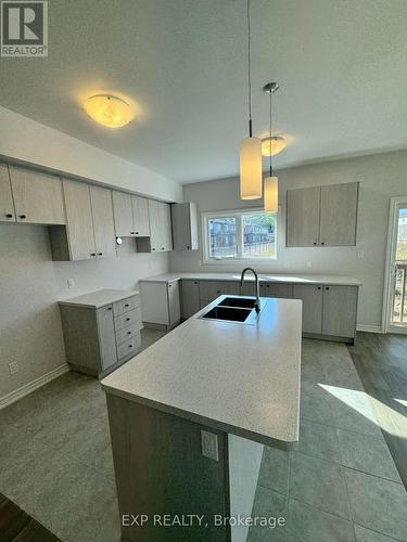 209 Wells Avenue, Fort Erie, ON - Indoor Photo Showing Kitchen With Double Sink