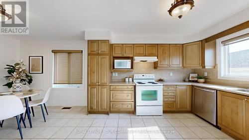 13 Ladywood Court, Markham, ON - Indoor Photo Showing Kitchen