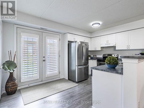 310 - 1350 Main Street E, Milton, ON - Indoor Photo Showing Kitchen