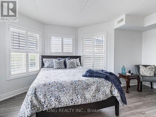 310 - 1350 Main Street E, Milton, ON - Indoor Photo Showing Bedroom