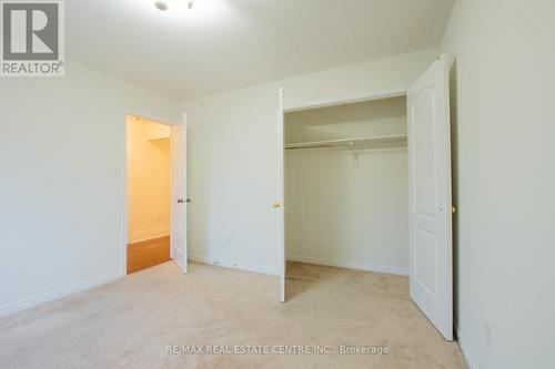 4690 Huffman Road, Burlington, ON - Indoor Photo Showing Other Room