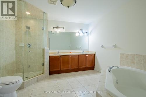 4690 Huffman Road, Burlington, ON - Indoor Photo Showing Bathroom