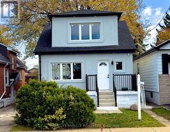 82 SHELBY AVENUE  Hamilton, ON L8H 5L5