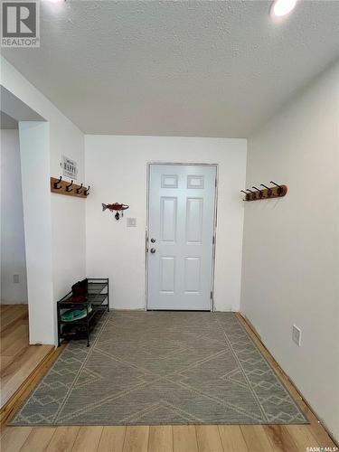 17 White Poplar Crescent, Candle Lake, SK - Indoor Photo Showing Other Room