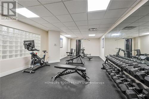 40 - 2001 Bonnymede Drive, Mississauga, ON - Indoor Photo Showing Gym Room