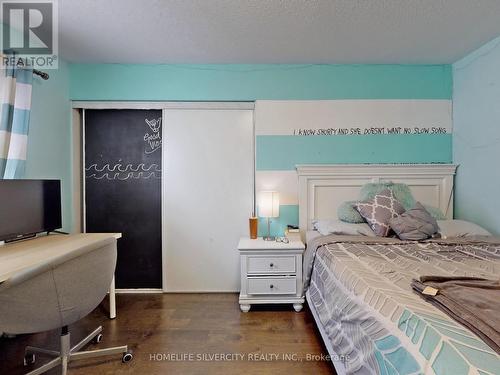 4 Farad Court, Brampton, ON - Indoor Photo Showing Bedroom