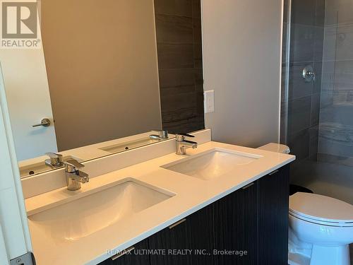 1113 - 3237 Bayview Avenue, Toronto, ON - Indoor Photo Showing Bathroom