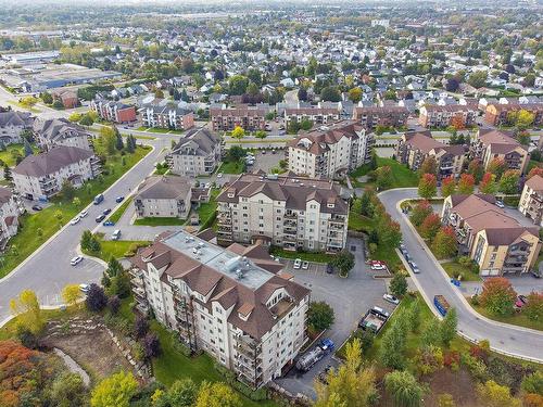 Photo aÃ©rienne - 402-361 Rue Jacques-Lavigne, Sainte-Thérèse, QC - Outdoor With View