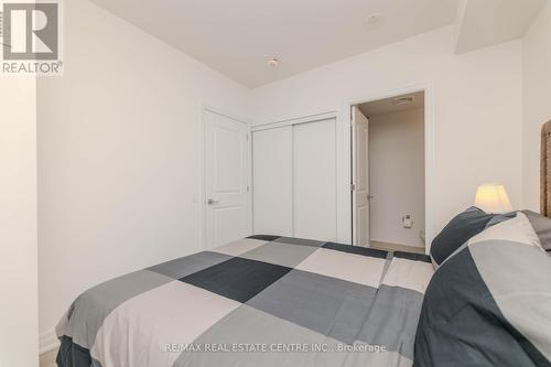 1805 - 36 Elm Drive W, Mississauga, ON - Indoor Photo Showing Bedroom