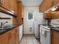 Kitchen - 