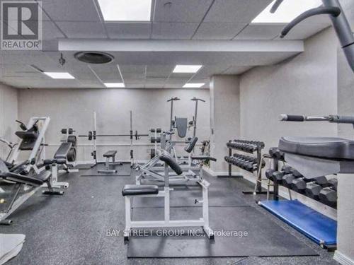 609 - 260 Seneca Hill Drive, Toronto, ON - Indoor Photo Showing Gym Room