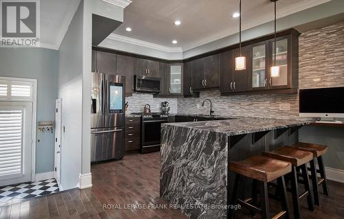 101 - 165 Division Street, Cobourg, ON - Indoor Photo Showing Kitchen With Upgraded Kitchen