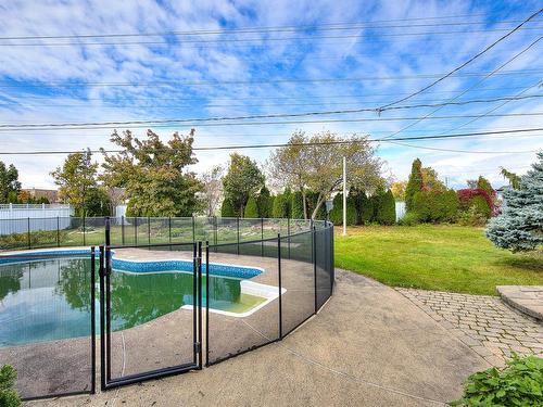 Cour - 2194 Rue De Murcie, Laval (Vimont), QC - Outdoor With In Ground Pool With Backyard