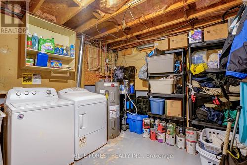 15 Paddon Street, St. Thomas, ON - Indoor Photo Showing Laundry Room