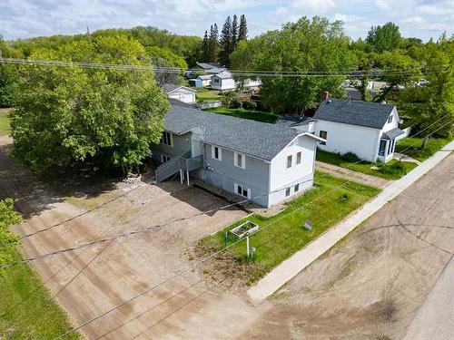 409 Railway St, Douglas, MB 