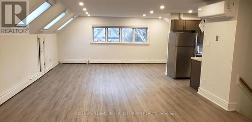 5 - 42 High Park Boulevard, Toronto, ON - Indoor