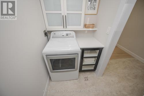 45 Glengrove Avenue, Hamilton, ON - Indoor Photo Showing Laundry Room