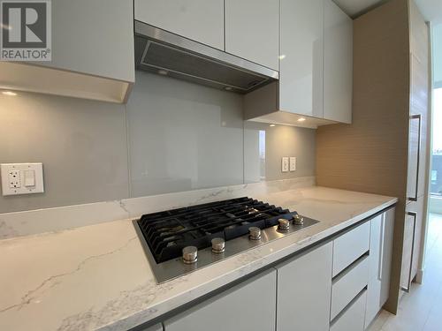 3538 Sawmill Crescent, Vancouver, BC - Indoor Photo Showing Kitchen