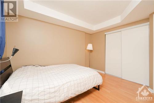 310 Central Park Drive Unit#8N, Ottawa, ON - Indoor Photo Showing Bedroom