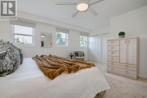 3557 Silverplains Drive, Mississauga, ON - Indoor Photo Showing Bedroom