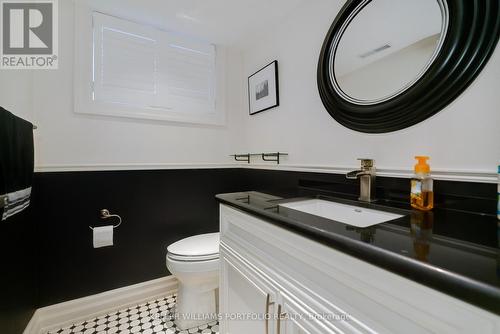 3557 Silverplains Drive, Mississauga, ON - Indoor Photo Showing Bathroom