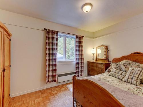 Chambre Ã Â coucher - 245 Rue Joseph-Pariseau, Sherbrooke (Brompton/Rock Forest/Saint-Élie/Deauville), QC - Indoor Photo Showing Bedroom