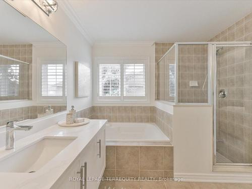 65 Seward Cres, Ajax, ON - Indoor Photo Showing Bathroom